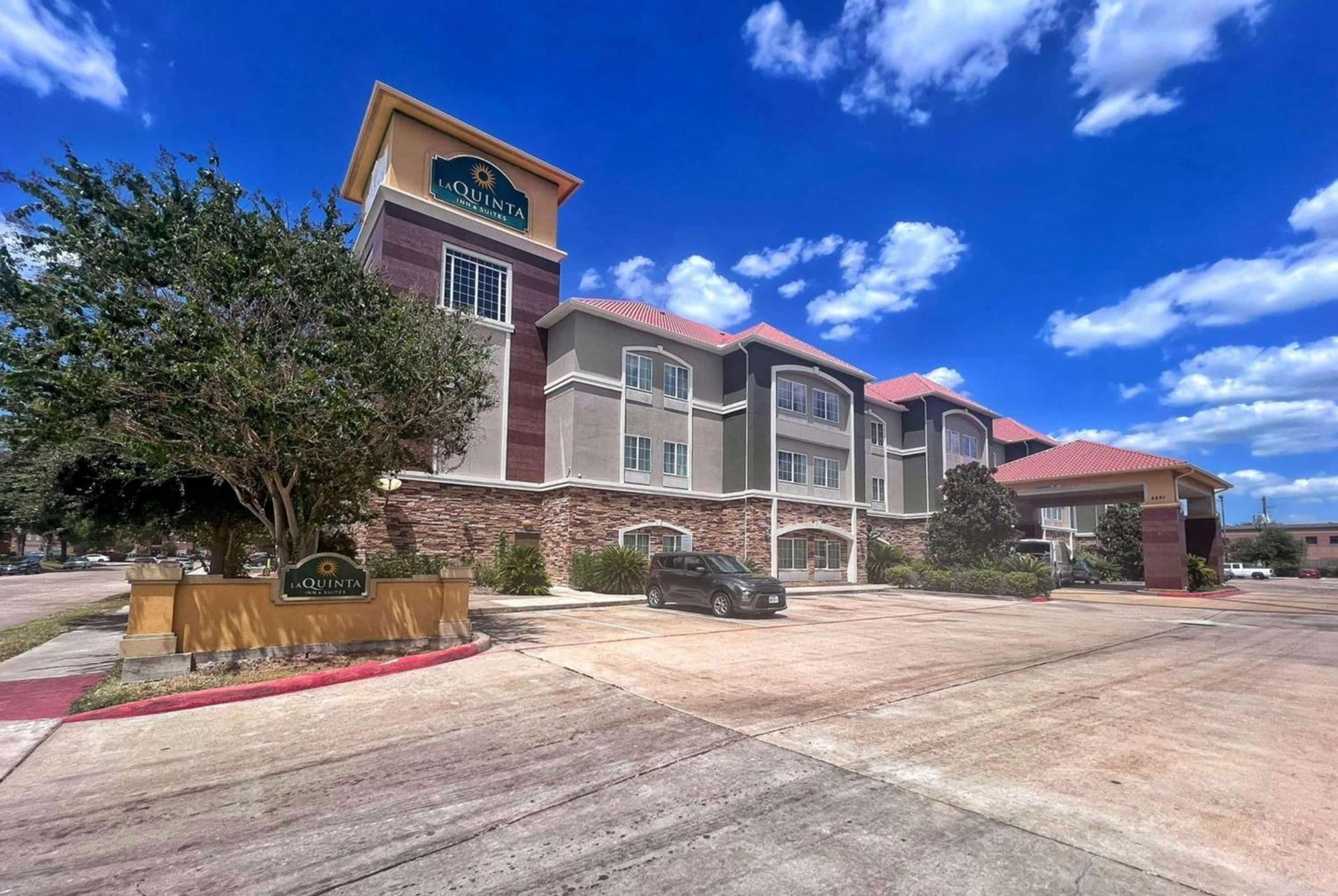 La Quinta By Wyndham Houston Energy Corridor Hotel Exterior photo
